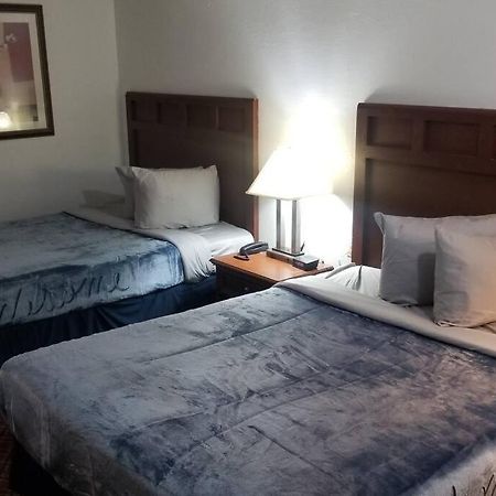 Hotel 2 Queen Beds Hotel Room 222 Wi-Fi Hot Tub Booking Stillwater Dış mekan fotoğraf